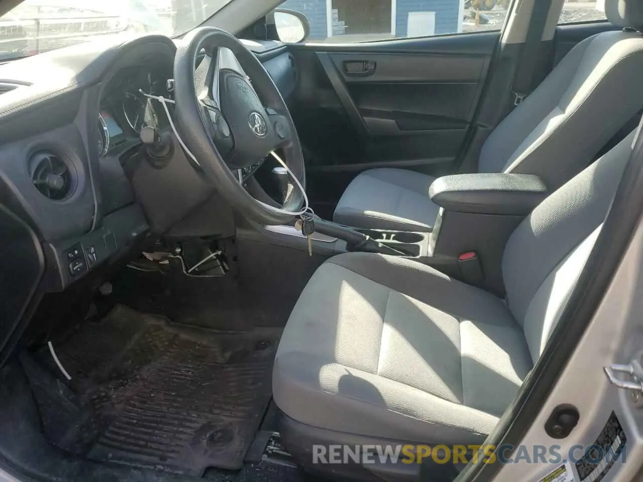 7 Photograph of a damaged car 2T1BURHE1KC154095 TOYOTA COROLLA 2019