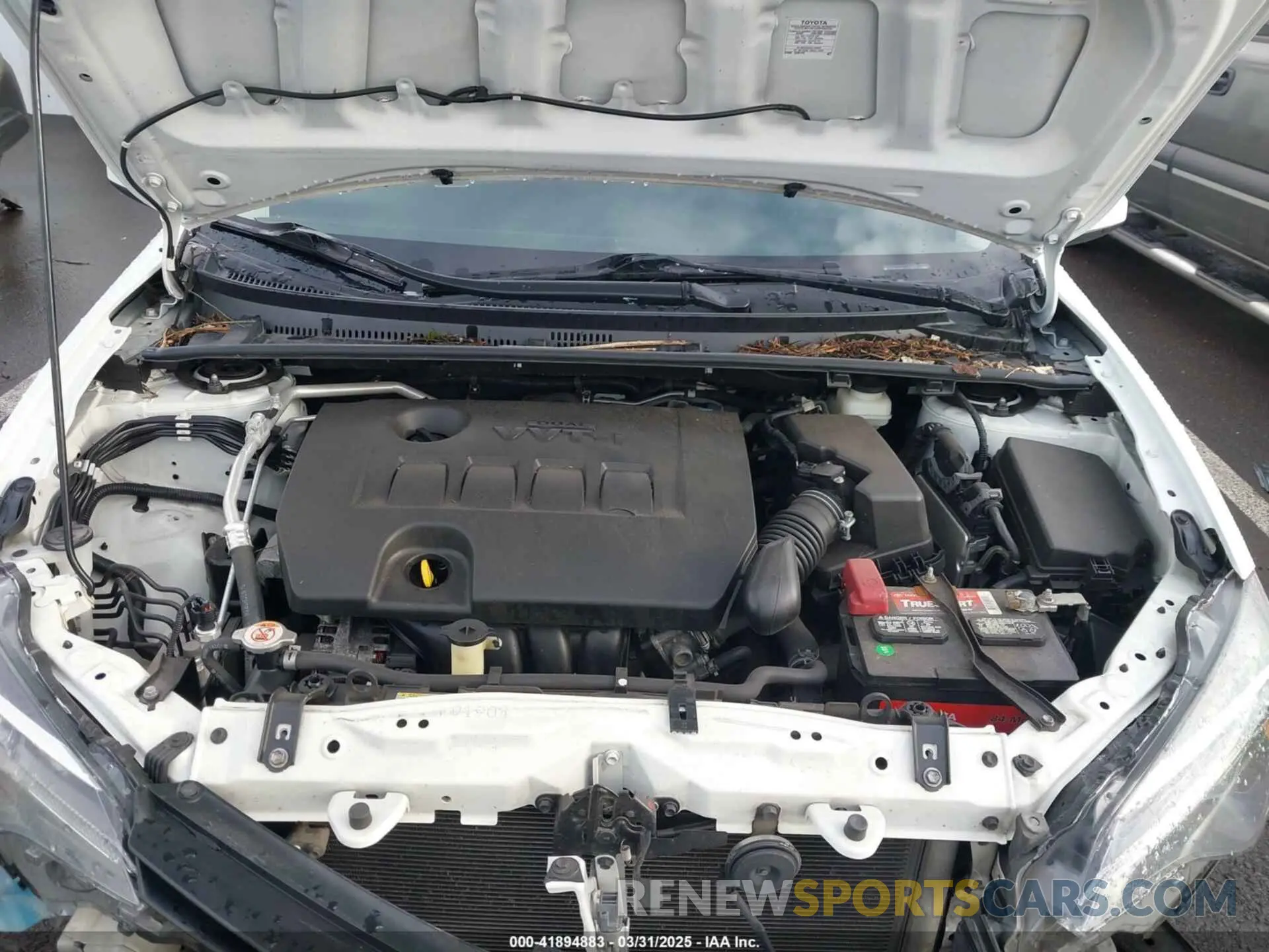10 Photograph of a damaged car 2T1BURHE1KC163721 TOYOTA COROLLA 2019