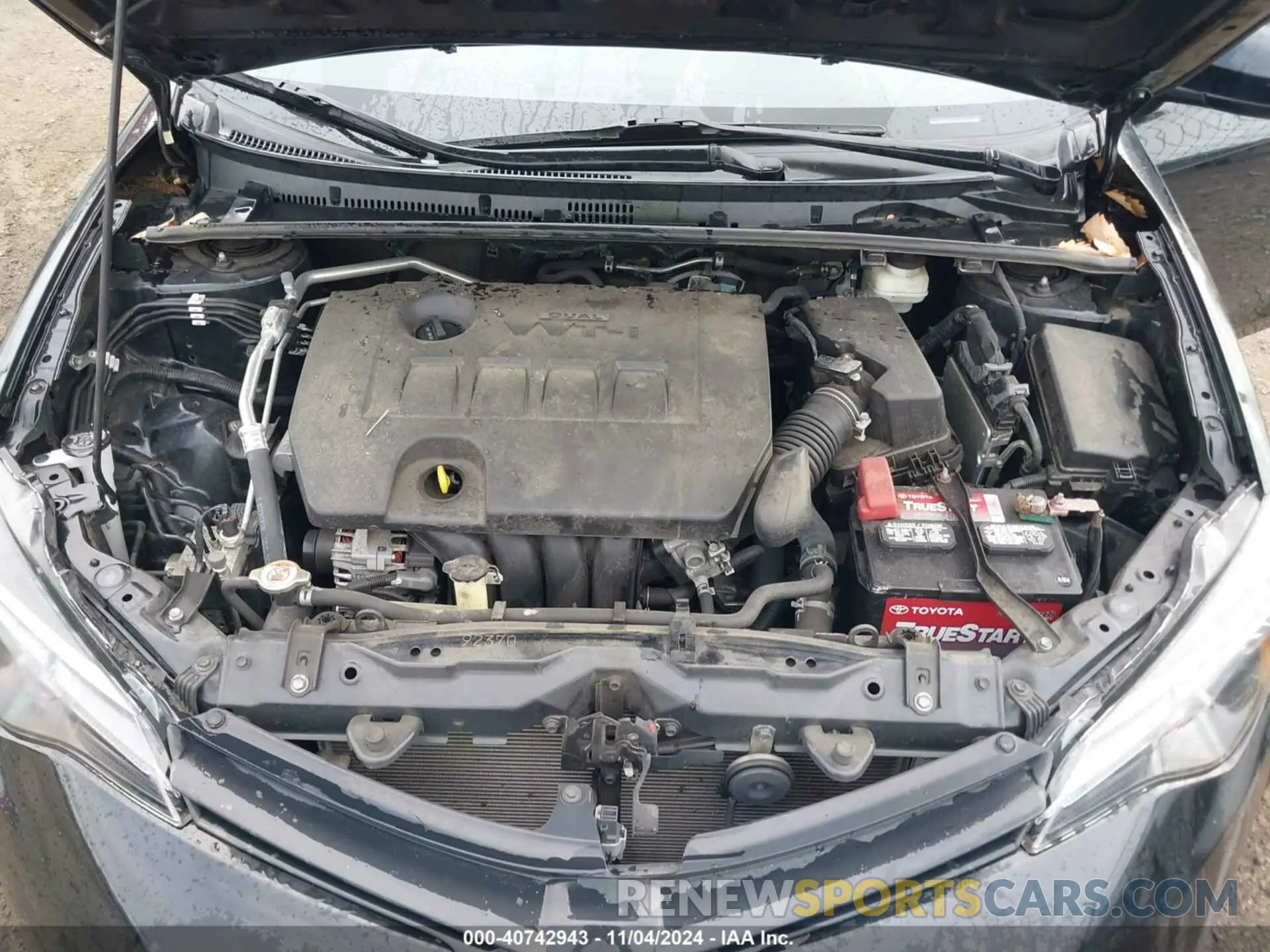 10 Photograph of a damaged car 2T1BURHE1KC164187 TOYOTA COROLLA 2019