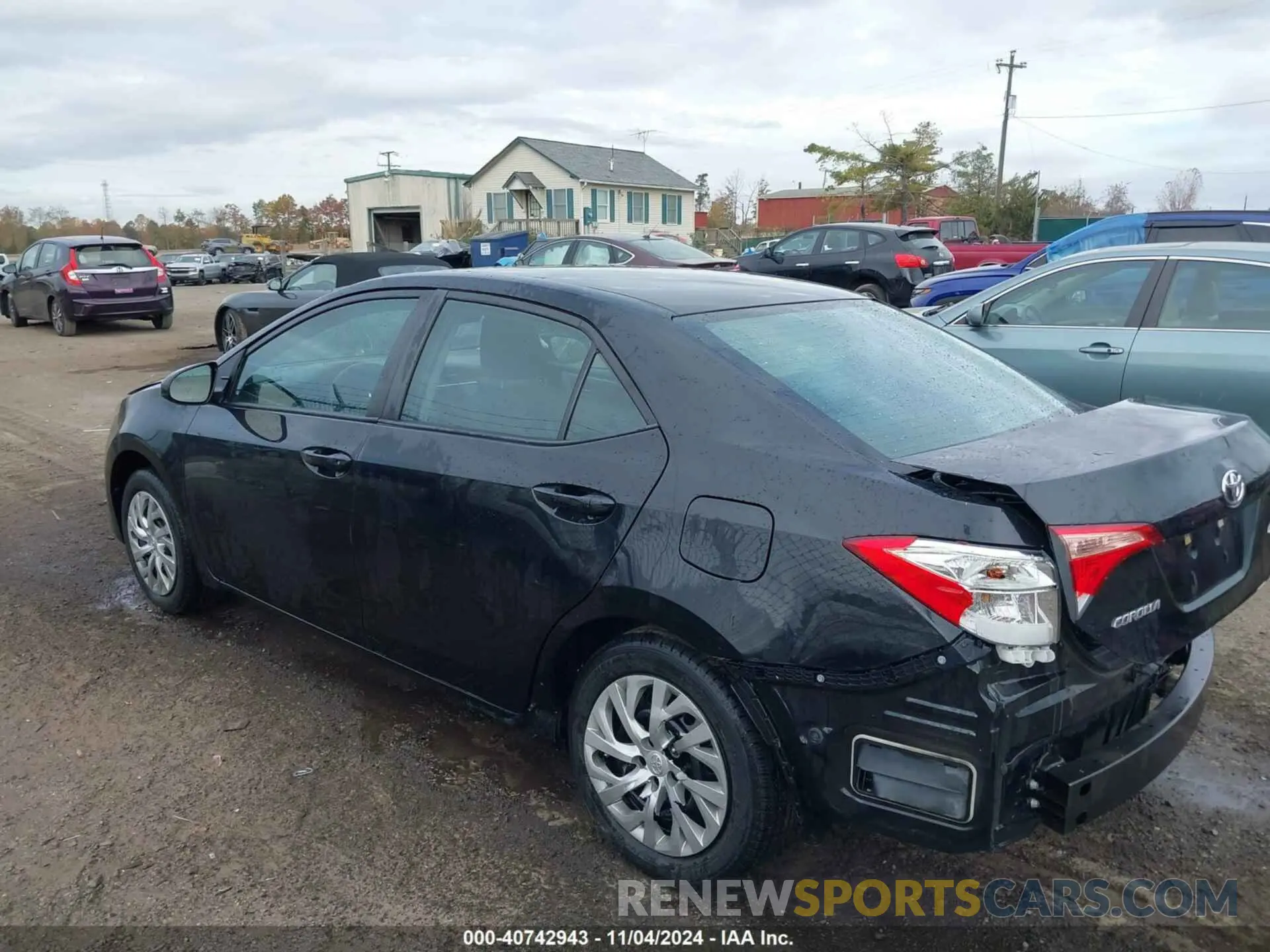 3 Photograph of a damaged car 2T1BURHE1KC164187 TOYOTA COROLLA 2019