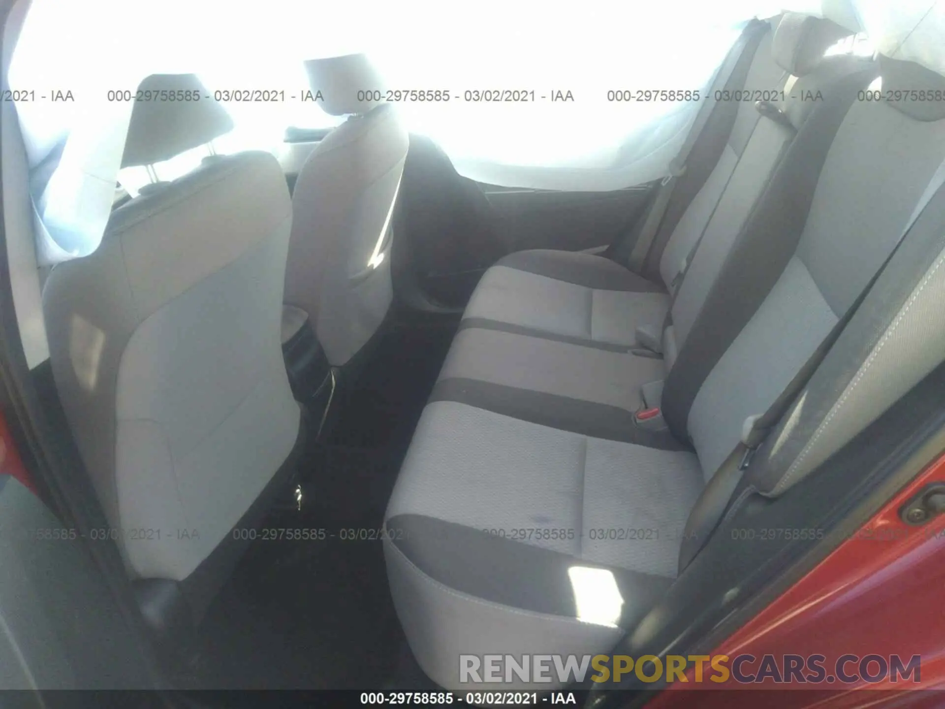 8 Photograph of a damaged car 2T1BURHE1KC166909 TOYOTA COROLLA 2019