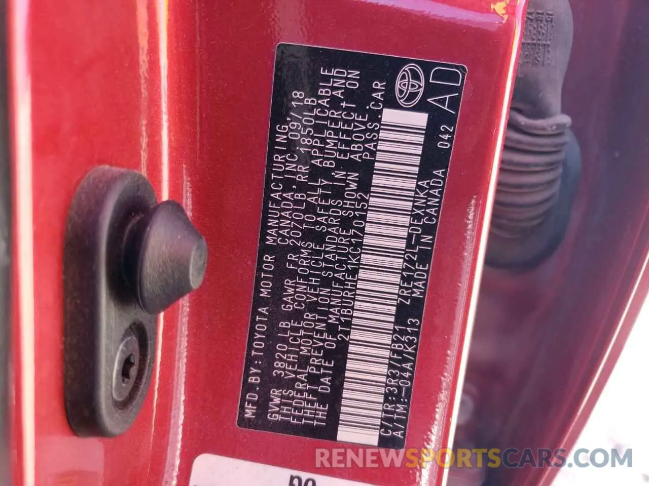 13 Photograph of a damaged car 2T1BURHE1KC170152 TOYOTA COROLLA 2019
