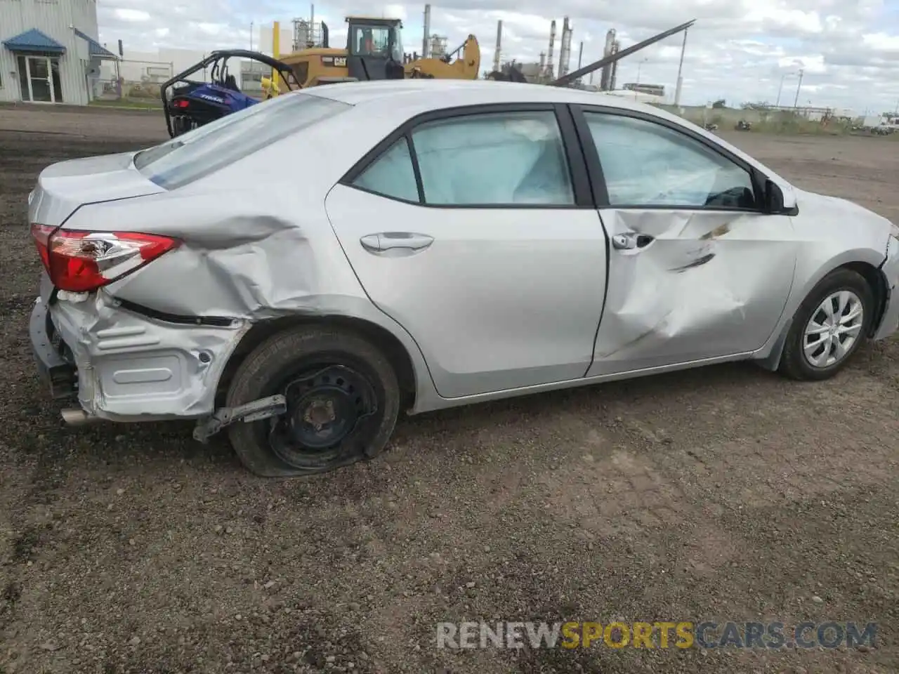 9 Photograph of a damaged car 2T1BURHE1KC171768 TOYOTA COROLLA 2019