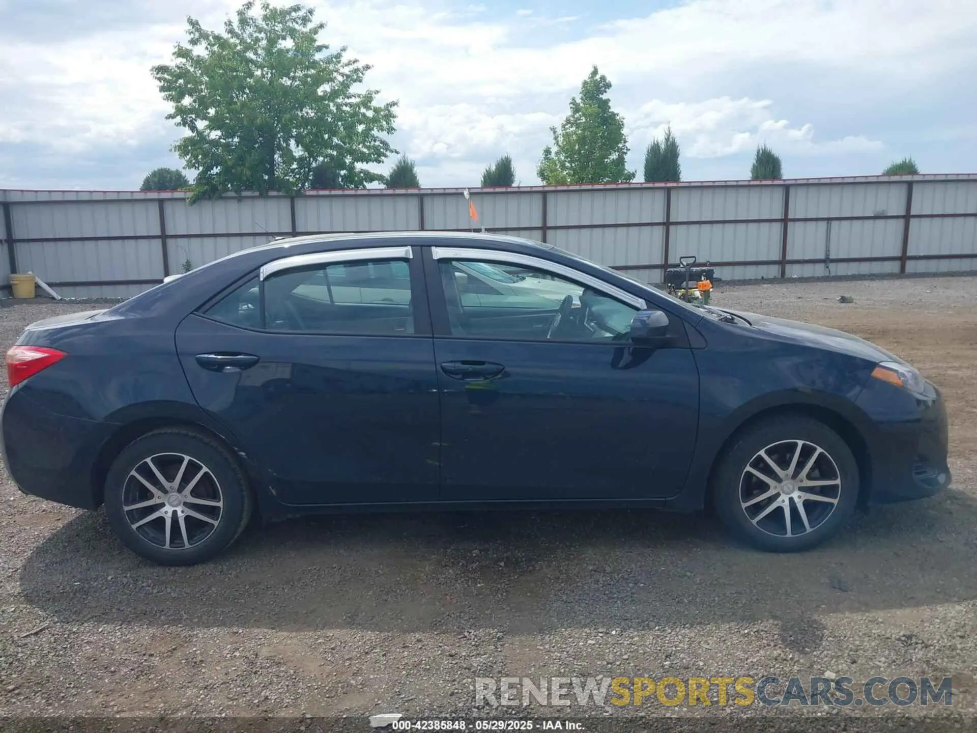 13 Photograph of a damaged car 2T1BURHE1KC177991 TOYOTA COROLLA 2019