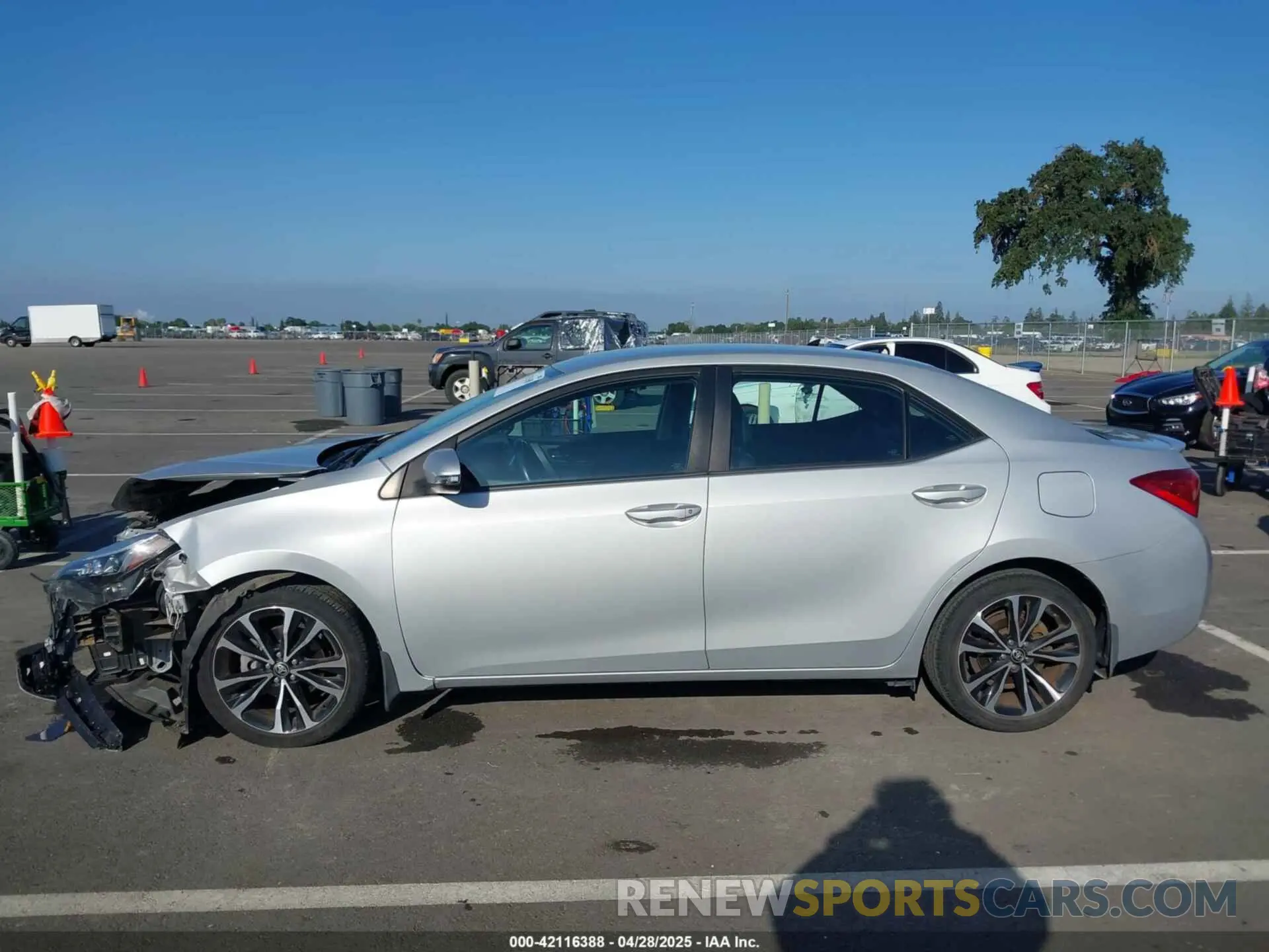 15 Photograph of a damaged car 2T1BURHE1KC178056 TOYOTA COROLLA 2019