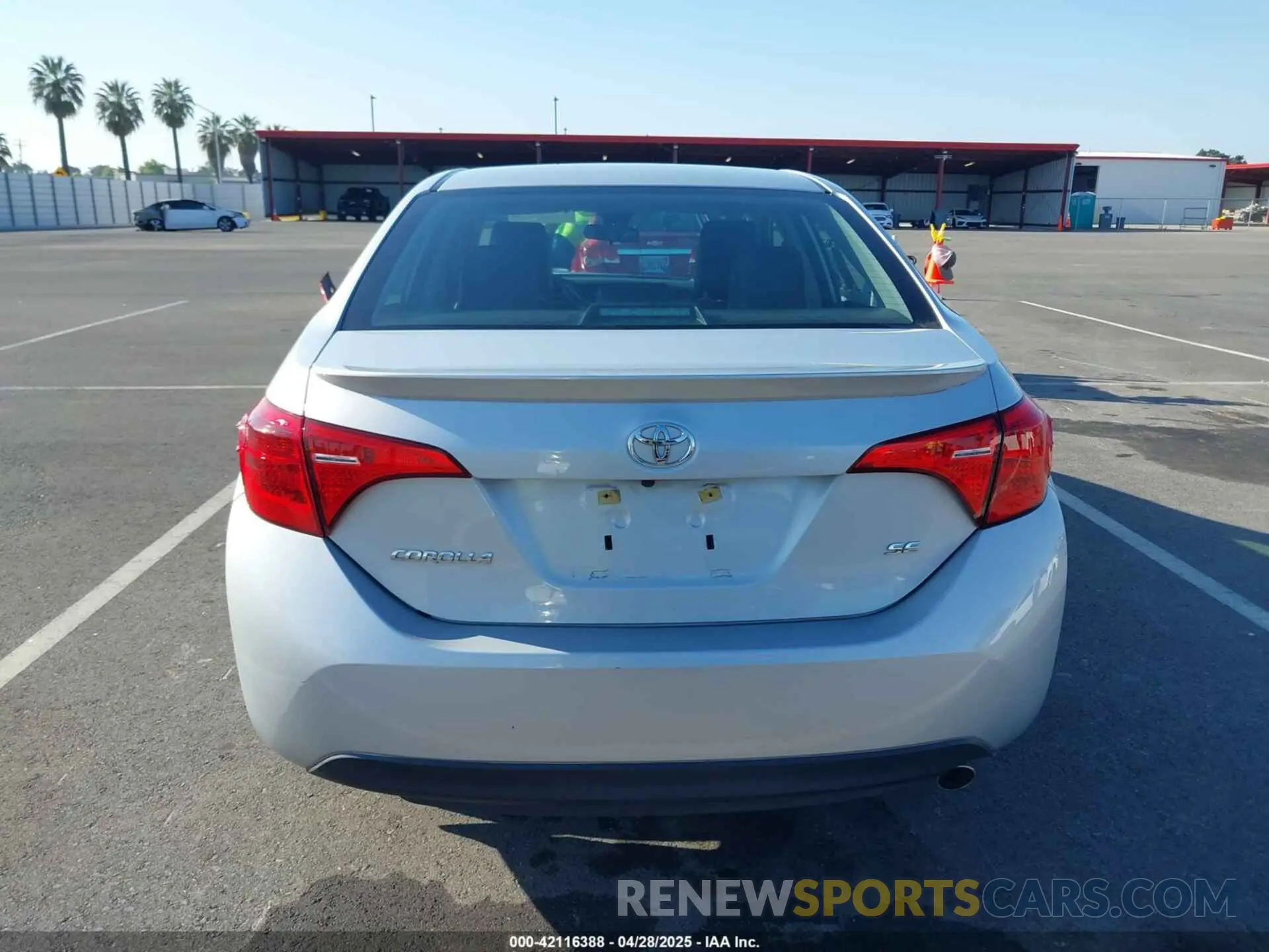 17 Photograph of a damaged car 2T1BURHE1KC178056 TOYOTA COROLLA 2019