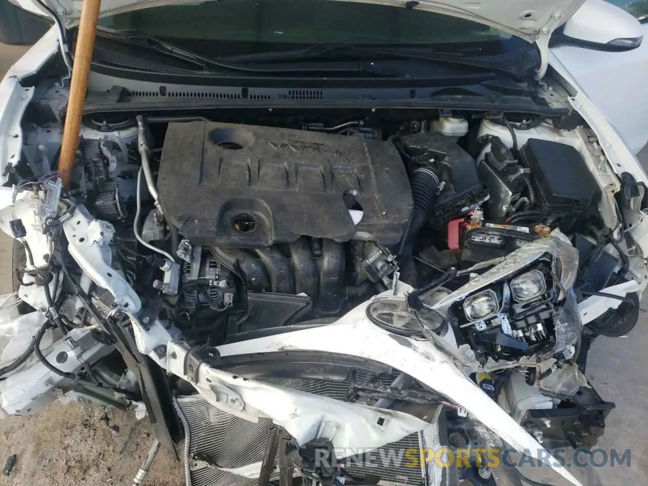 11 Photograph of a damaged car 2T1BURHE1KC183435 TOYOTA COROLLA 2019