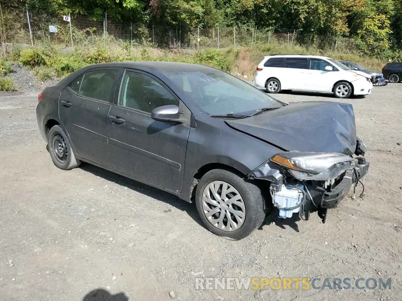 4 Photograph of a damaged car 2T1BURHE1KC184861 TOYOTA COROLLA 2019