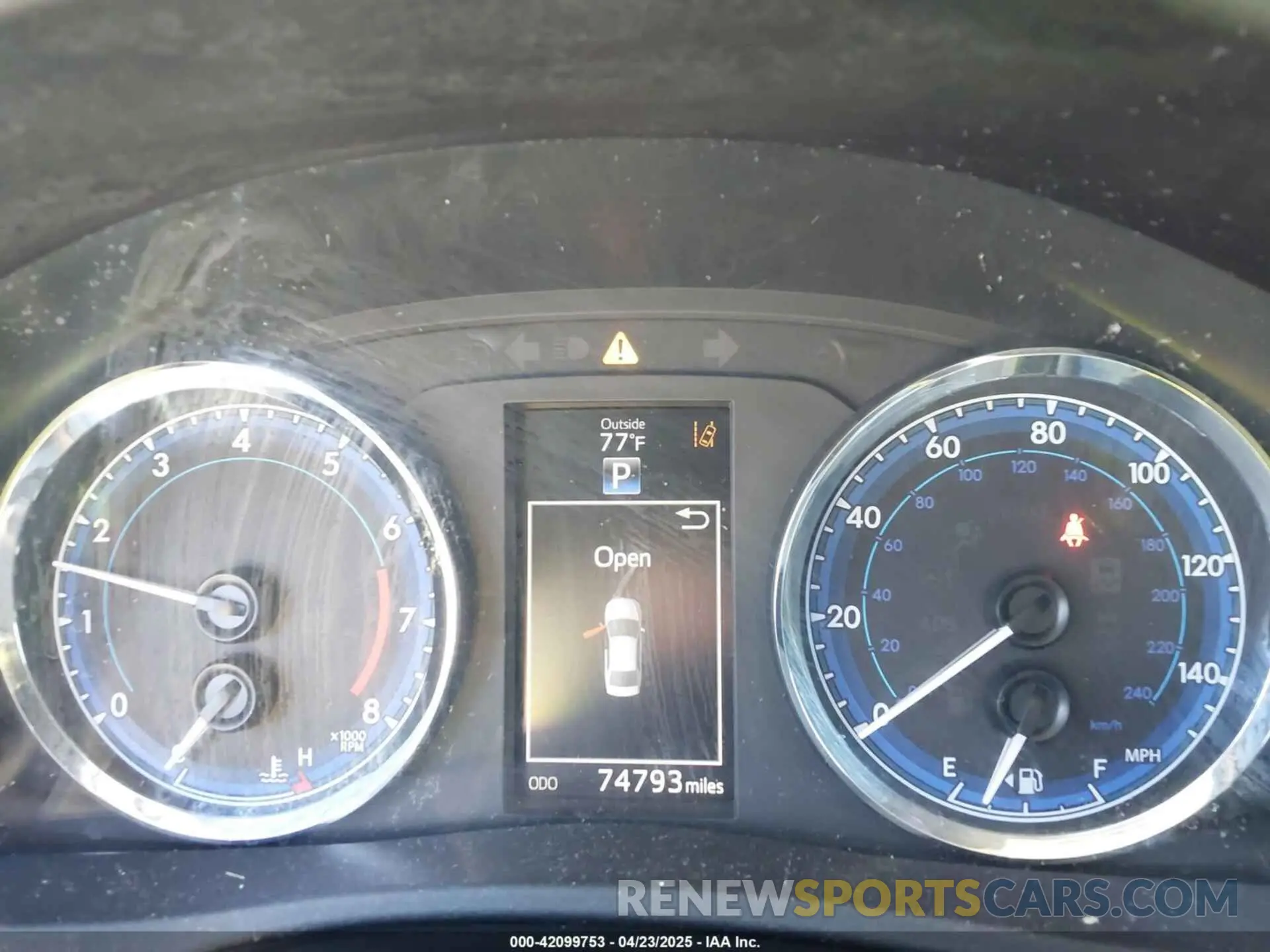 7 Photograph of a damaged car 2T1BURHE1KC187050 TOYOTA COROLLA 2019