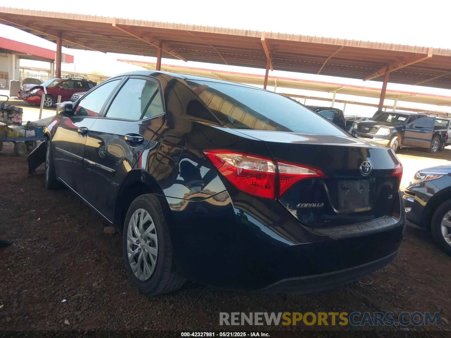 3 Photograph of a damaged car 2T1BURHE1KC187534 TOYOTA COROLLA 2019