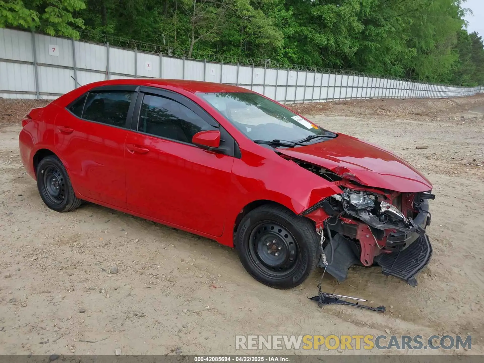 1 Photograph of a damaged car 2T1BURHE1KC193124 TOYOTA COROLLA 2019