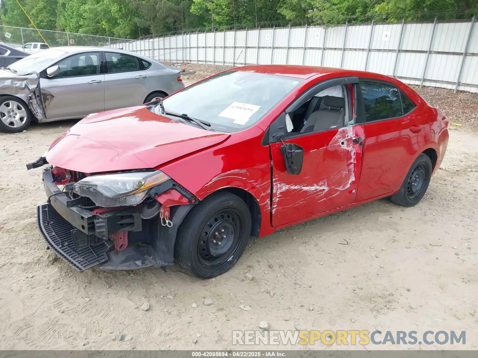 2 Photograph of a damaged car 2T1BURHE1KC193124 TOYOTA COROLLA 2019