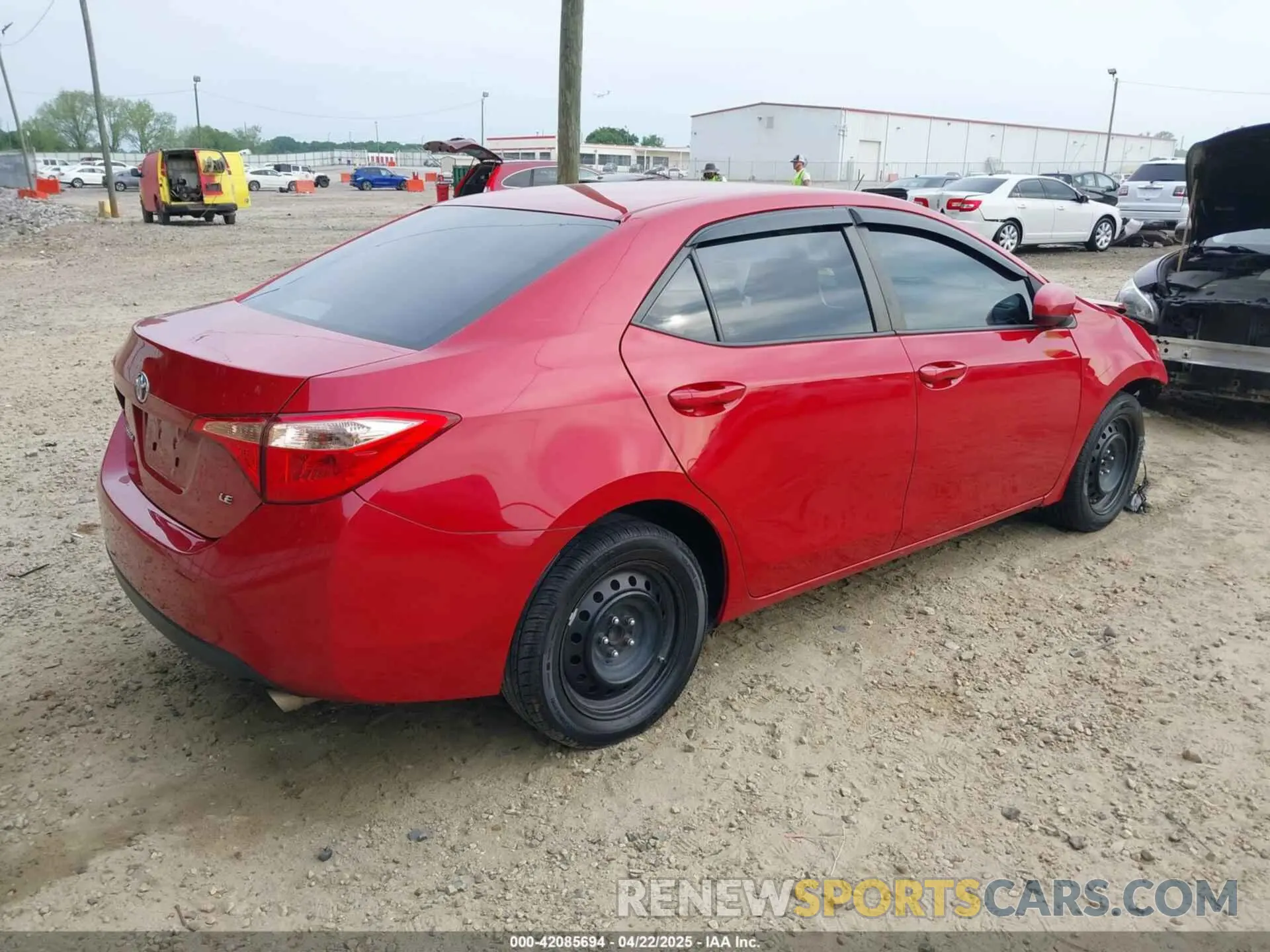 4 Photograph of a damaged car 2T1BURHE1KC193124 TOYOTA COROLLA 2019