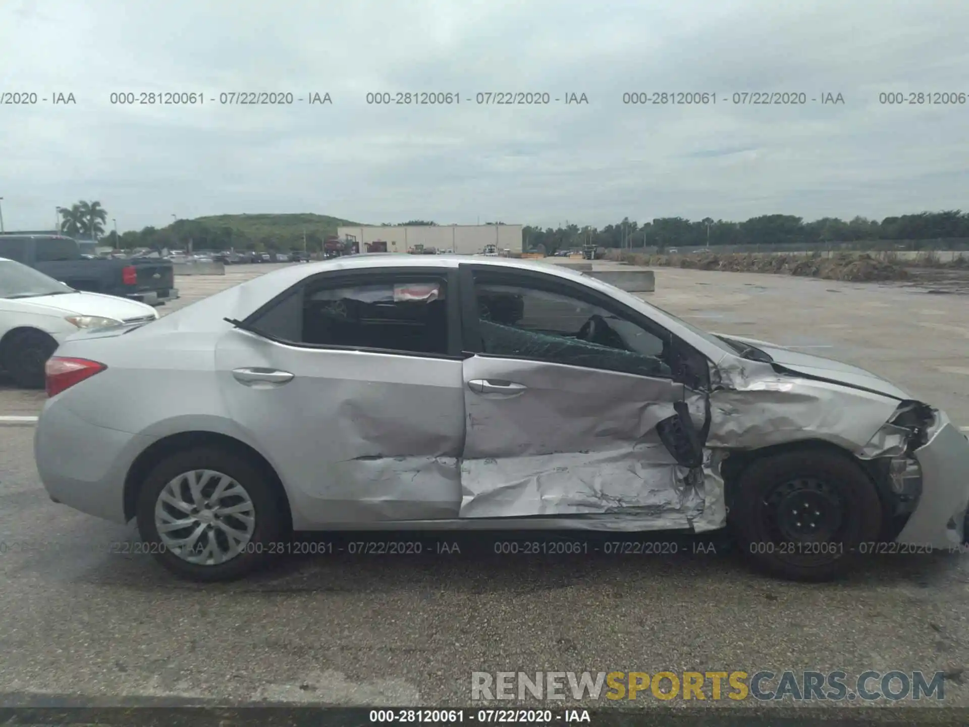 6 Photograph of a damaged car 2T1BURHE1KC196928 TOYOTA COROLLA 2019