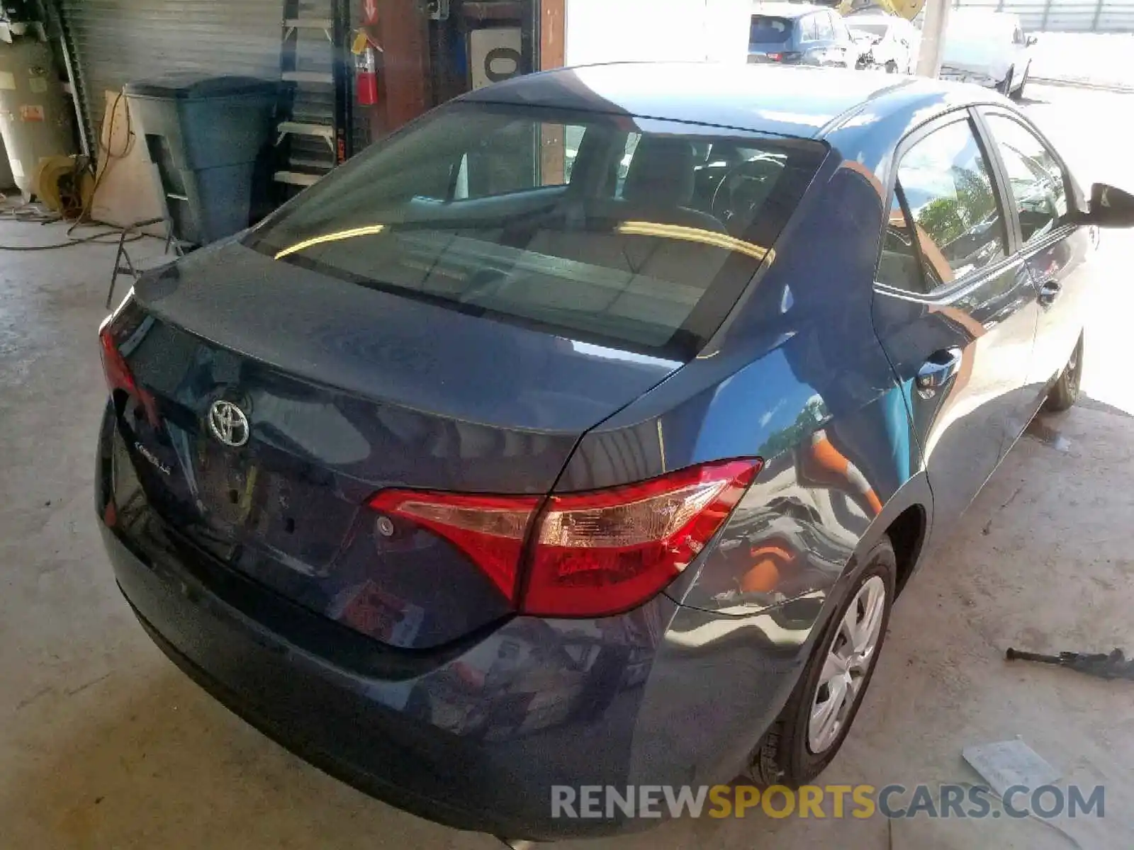 4 Photograph of a damaged car 2T1BURHE1KC205675 TOYOTA COROLLA 2019