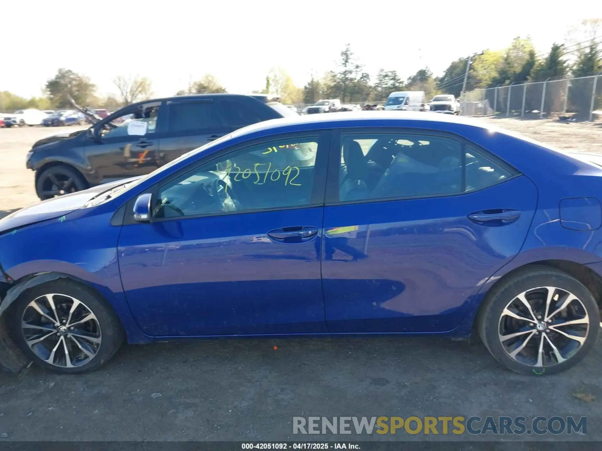 15 Photograph of a damaged car 2T1BURHE1KC211024 TOYOTA COROLLA 2019
