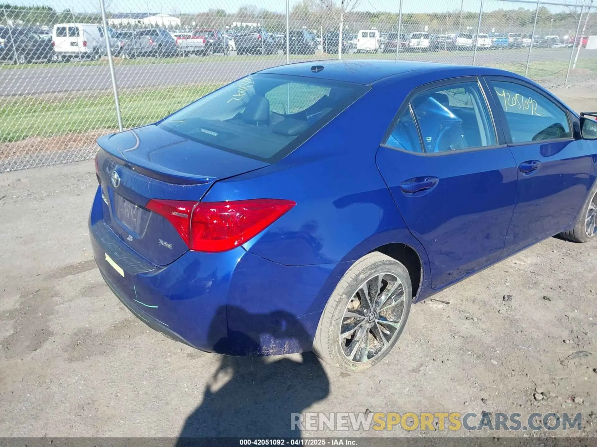4 Photograph of a damaged car 2T1BURHE1KC211024 TOYOTA COROLLA 2019