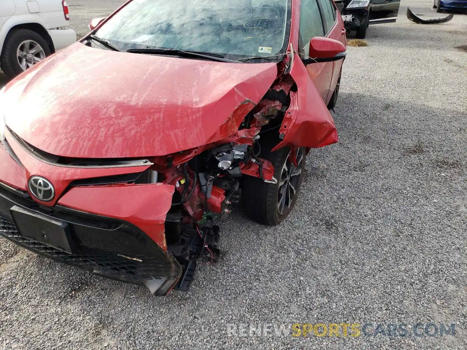 9 Photograph of a damaged car 2T1BURHE1KC218913 TOYOTA COROLLA 2019