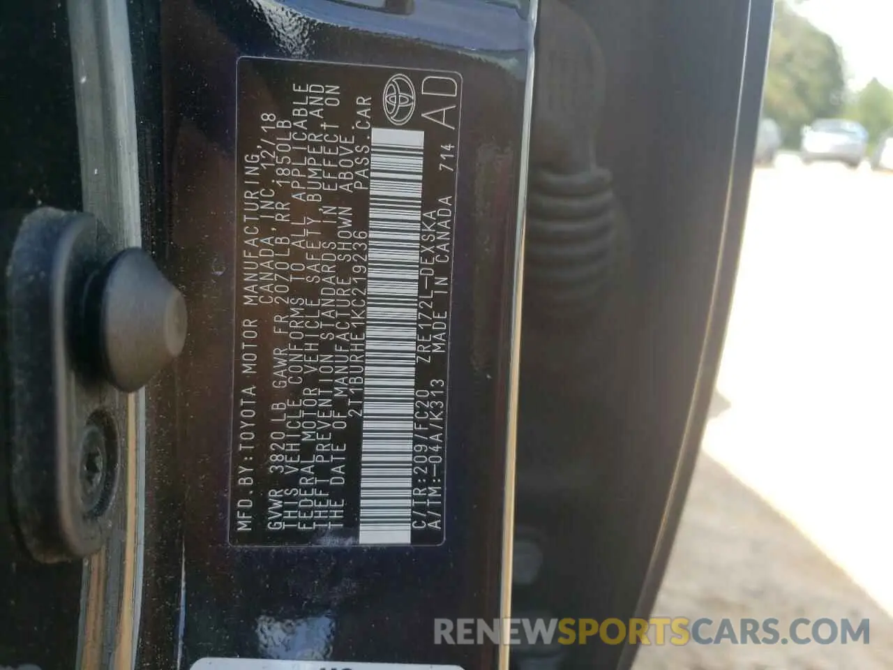13 Photograph of a damaged car 2T1BURHE1KC219236 TOYOTA COROLLA 2019