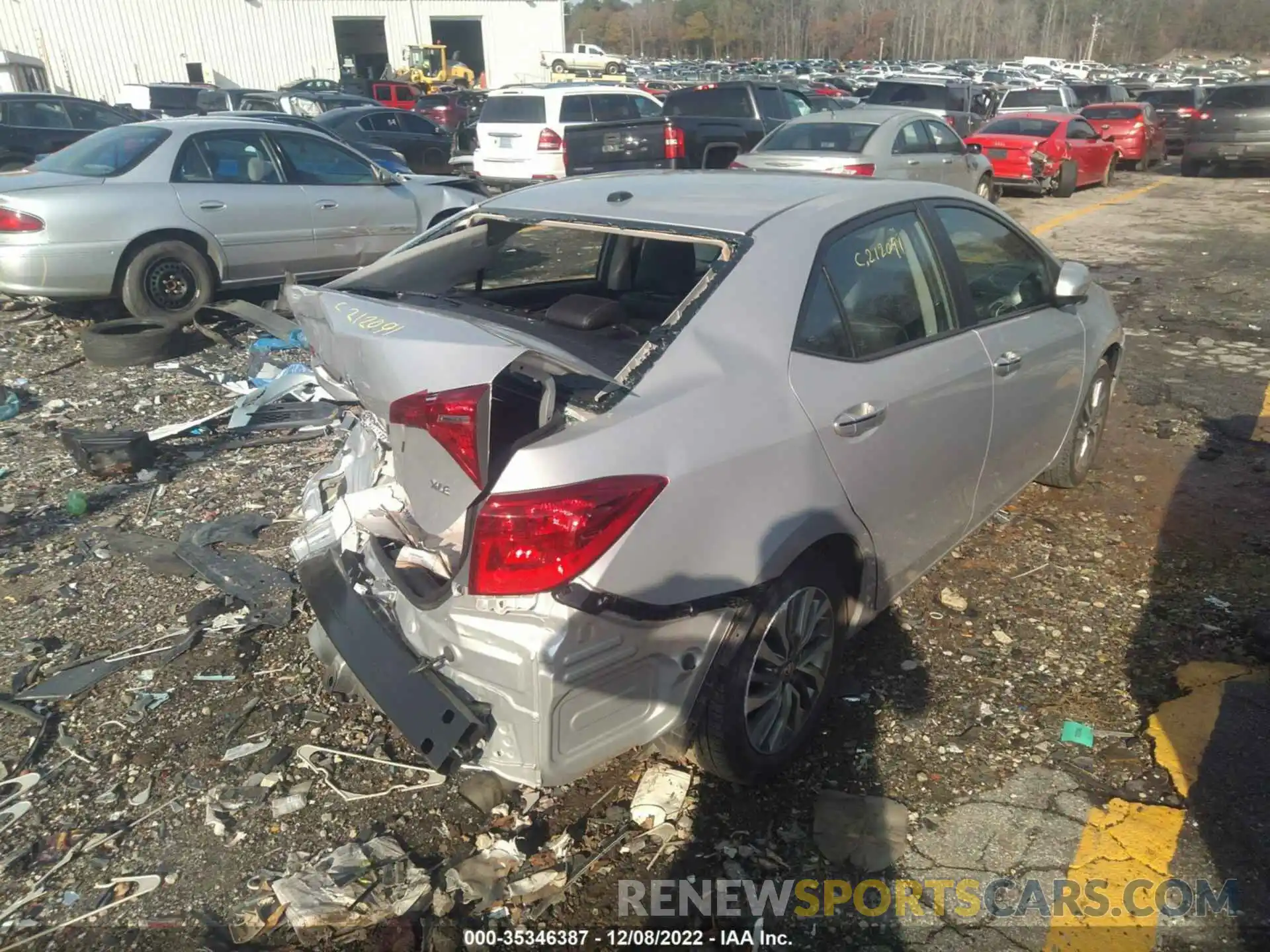 4 Photograph of a damaged car 2T1BURHE1KC229863 TOYOTA COROLLA 2019