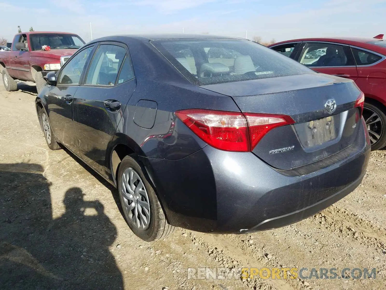3 Photograph of a damaged car 2T1BURHE1KC230348 TOYOTA COROLLA 2019