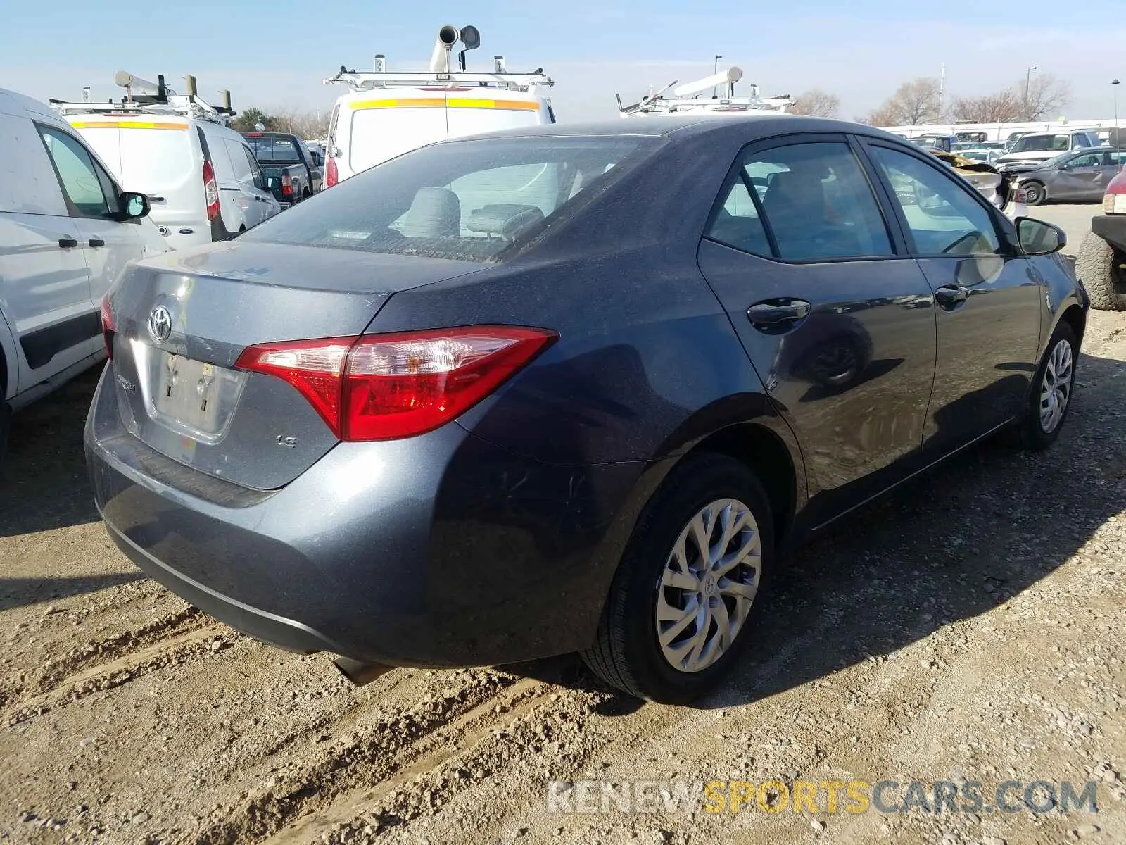 4 Photograph of a damaged car 2T1BURHE1KC230348 TOYOTA COROLLA 2019