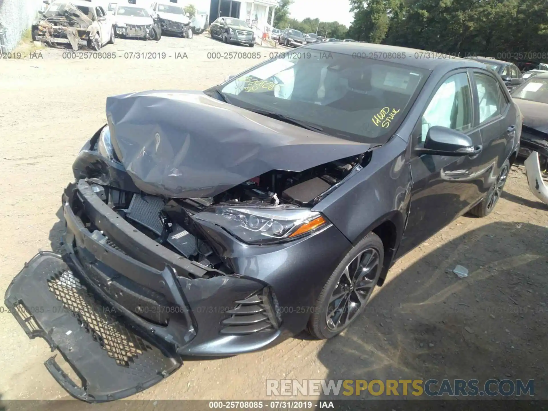 2 Photograph of a damaged car 2T1BURHE1KC231175 TOYOTA COROLLA 2019