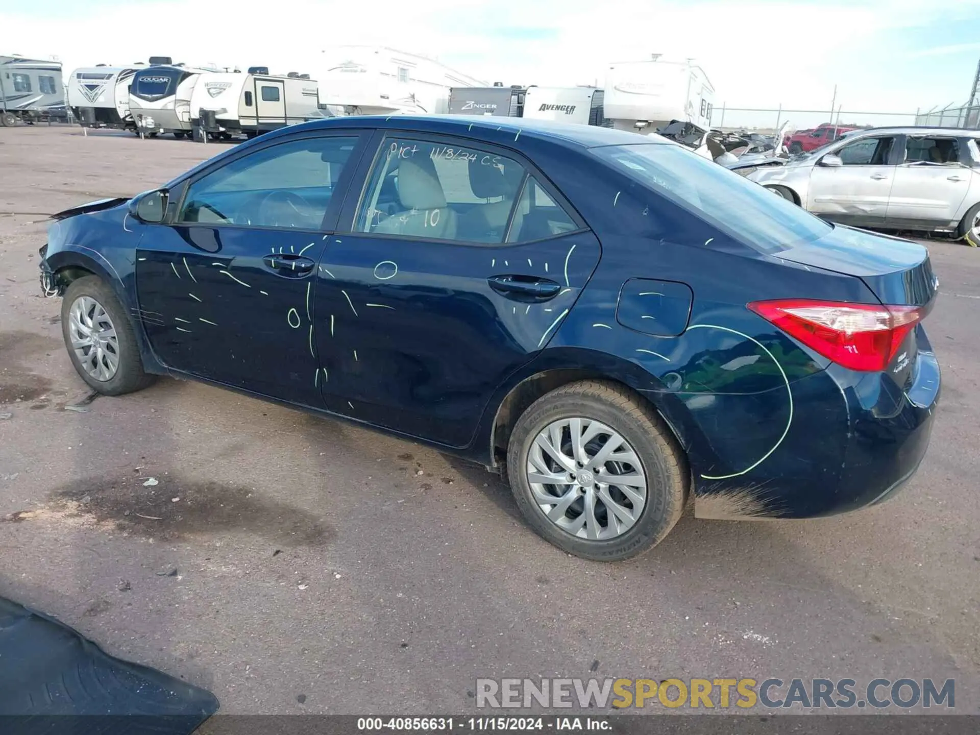 3 Photograph of a damaged car 2T1BURHE1KC233637 TOYOTA COROLLA 2019