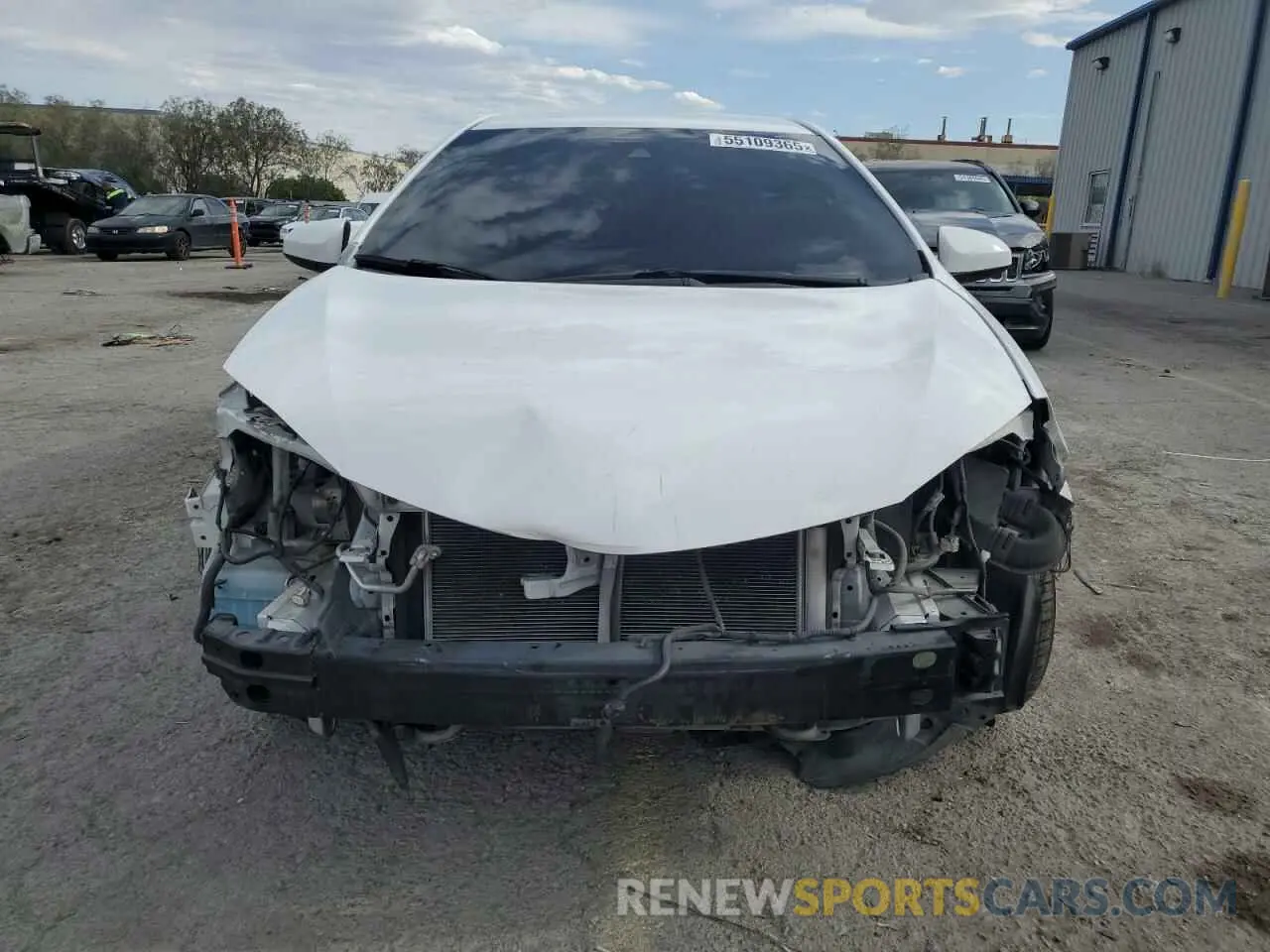 5 Photograph of a damaged car 2T1BURHE1KC234951 TOYOTA COROLLA 2019