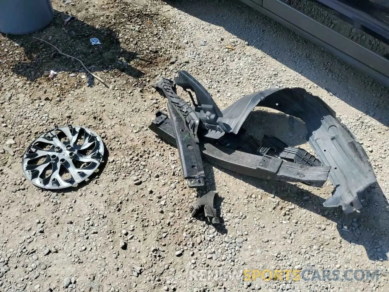 12 Photograph of a damaged car 2T1BURHE1KC235789 TOYOTA COROLLA 2019