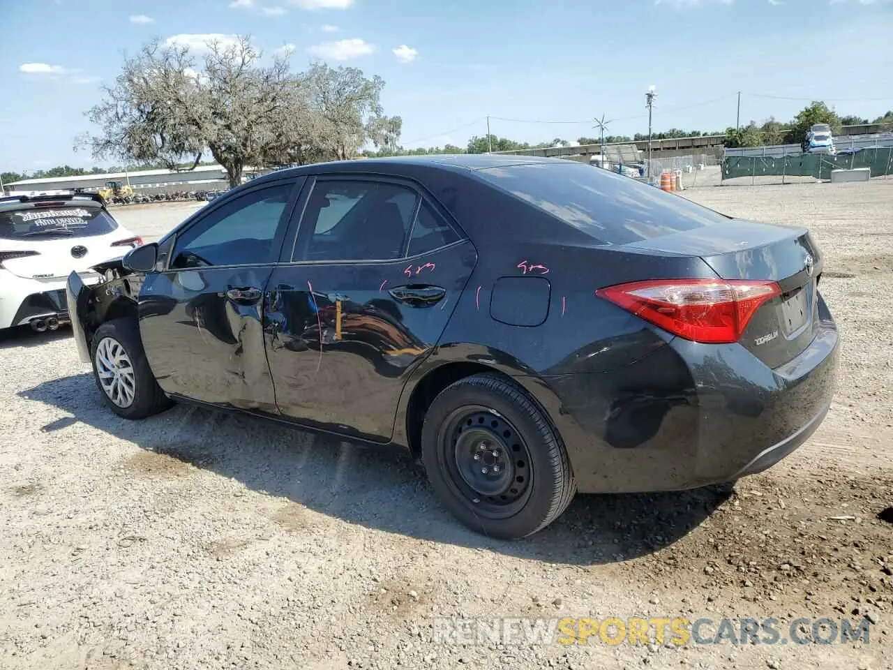 2 Photograph of a damaged car 2T1BURHE1KC235789 TOYOTA COROLLA 2019