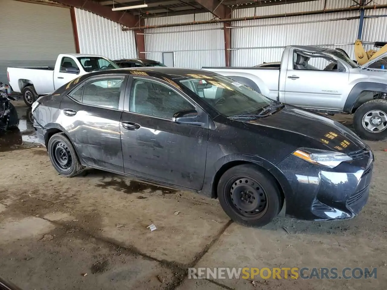 4 Photograph of a damaged car 2T1BURHE1KC237803 TOYOTA COROLLA 2019