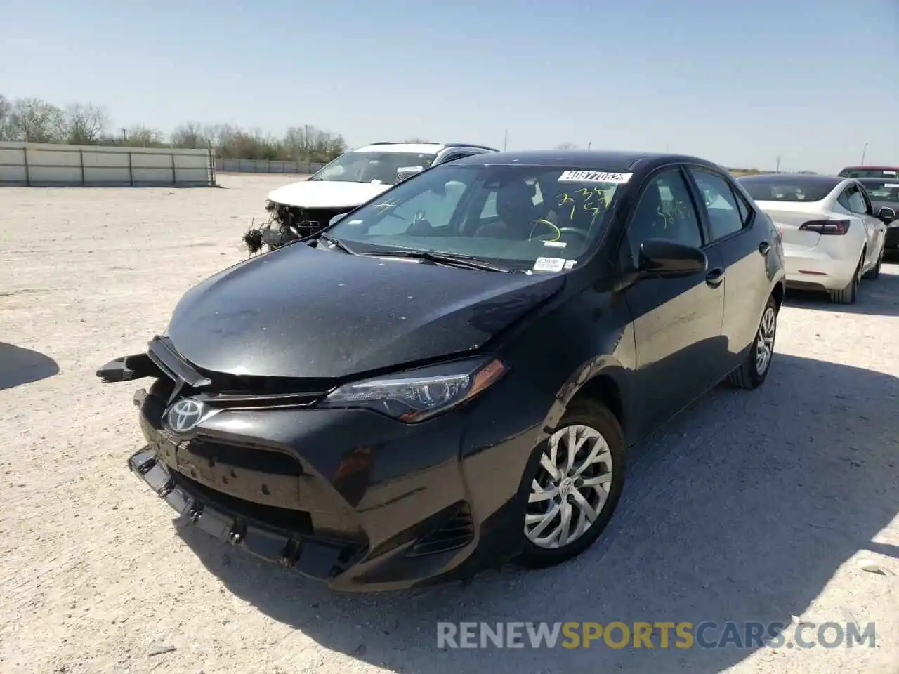 2 Photograph of a damaged car 2T1BURHE1KC238157 TOYOTA COROLLA 2019