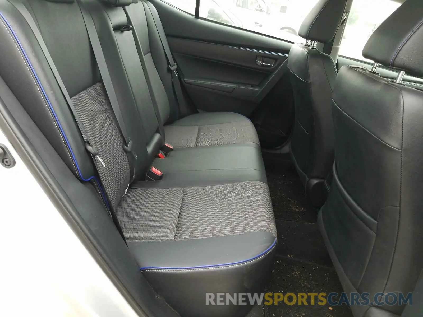 6 Photograph of a damaged car 2T1BURHE1KC239194 TOYOTA COROLLA 2019