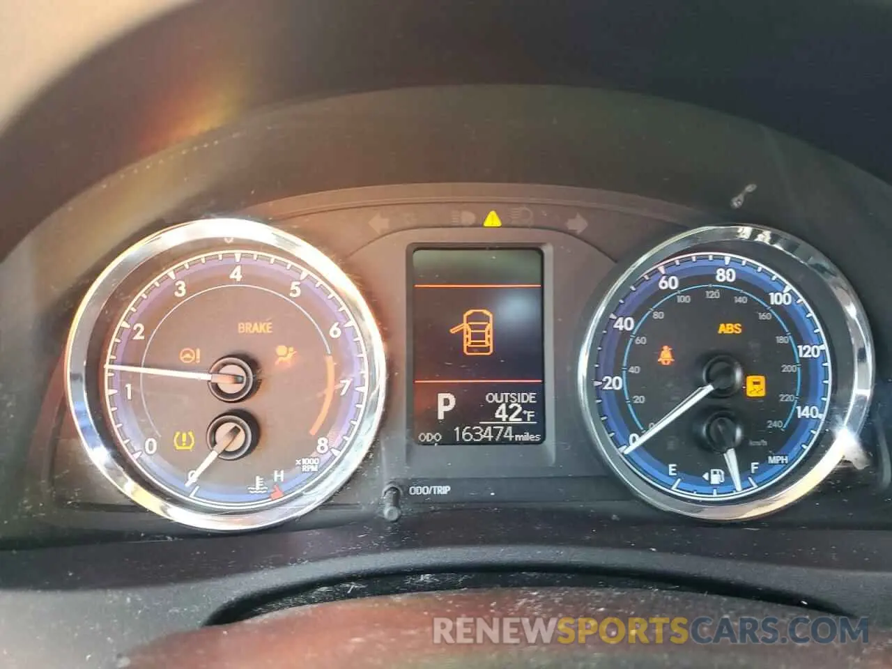 9 Photograph of a damaged car 2T1BURHE1KC245366 TOYOTA COROLLA 2019