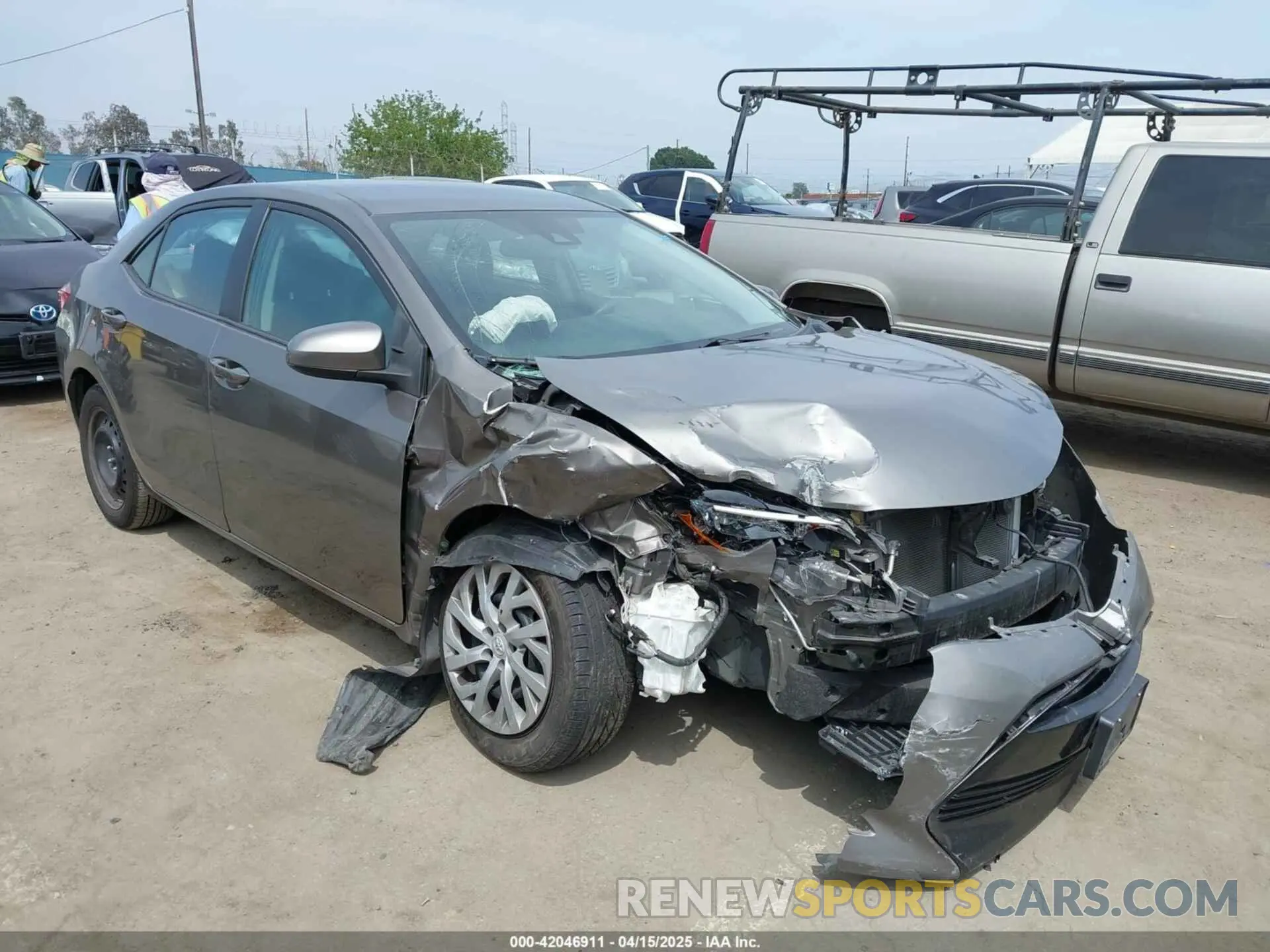 1 Photograph of a damaged car 2T1BURHE2KC127455 TOYOTA COROLLA 2019