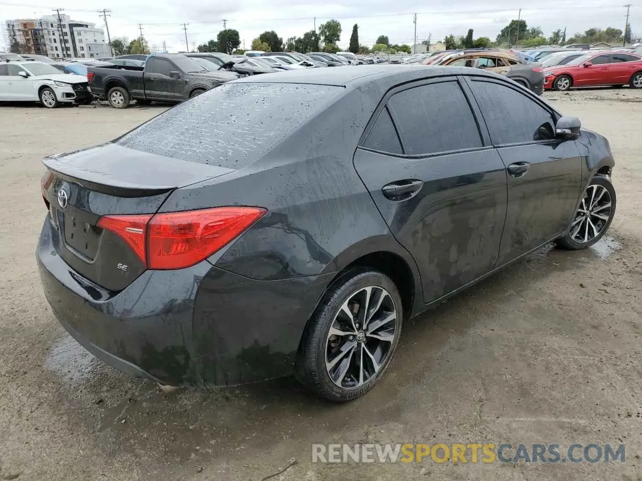 3 Photograph of a damaged car 2T1BURHE2KC130632 TOYOTA COROLLA 2019