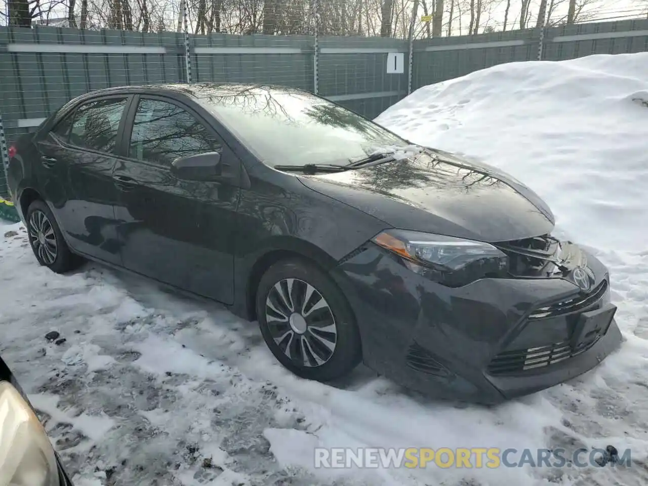 4 Photograph of a damaged car 2T1BURHE2KC137337 TOYOTA COROLLA 2019