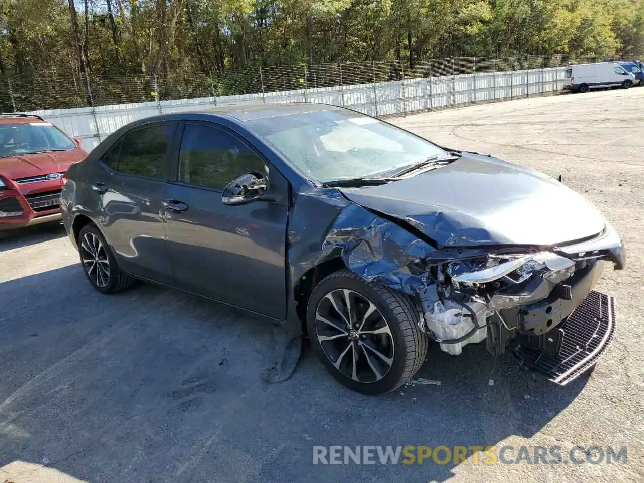 4 Photograph of a damaged car 2T1BURHE2KC139430 TOYOTA COROLLA 2019