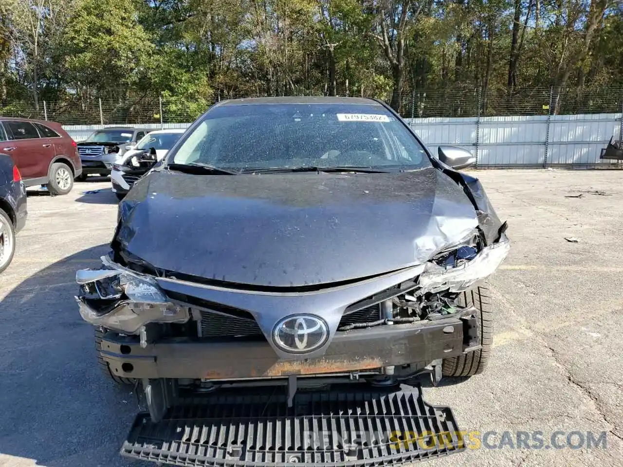 5 Photograph of a damaged car 2T1BURHE2KC139430 TOYOTA COROLLA 2019