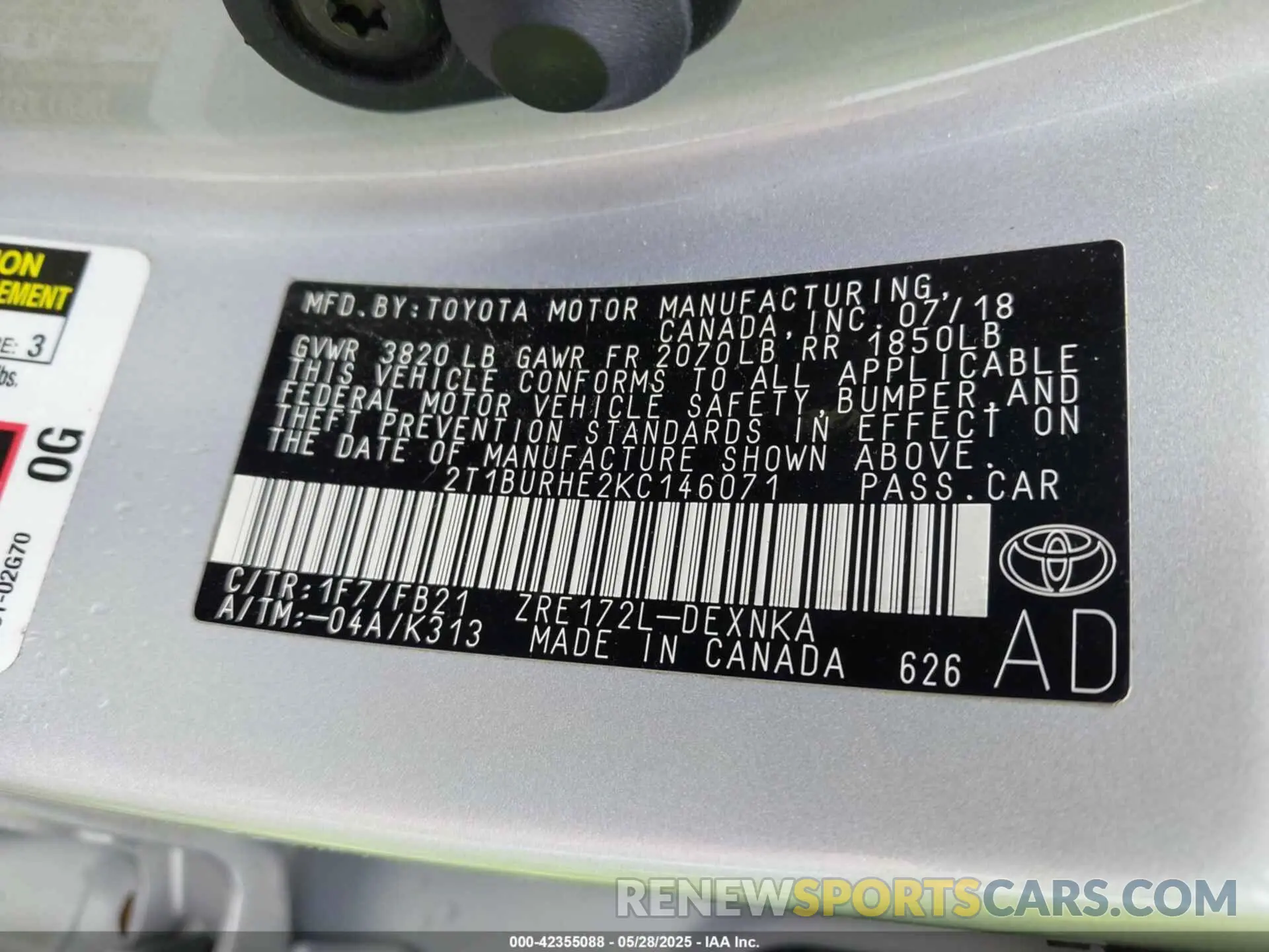 9 Photograph of a damaged car 2T1BURHE2KC146071 TOYOTA COROLLA 2019