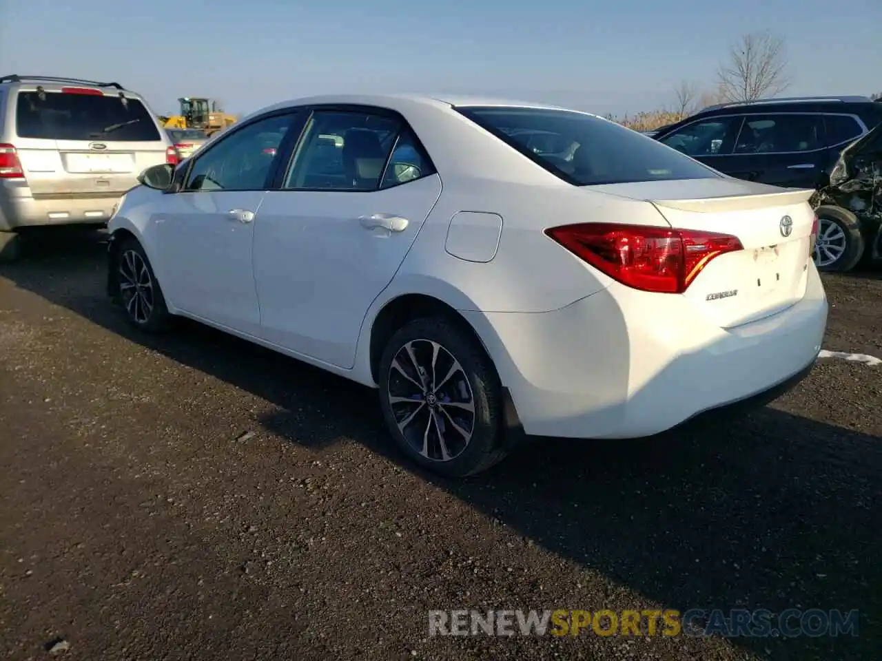 3 Photograph of a damaged car 2T1BURHE2KC147334 TOYOTA COROLLA 2019