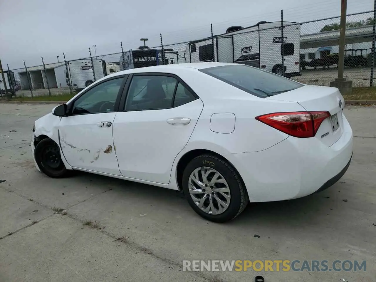 2 Photograph of a damaged car 2T1BURHE2KC149004 TOYOTA COROLLA 2019