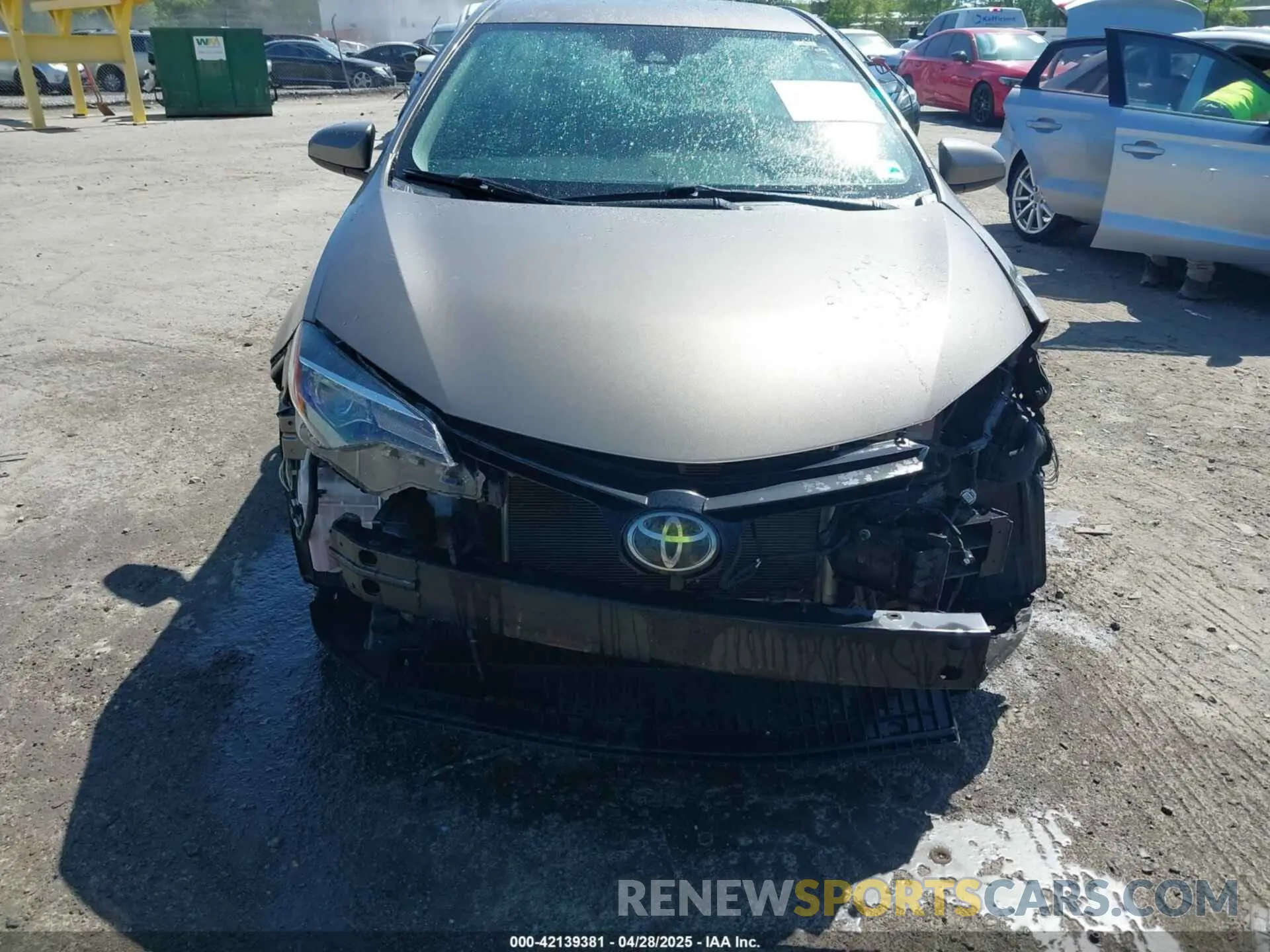 12 Photograph of a damaged car 2T1BURHE2KC150721 TOYOTA COROLLA 2019