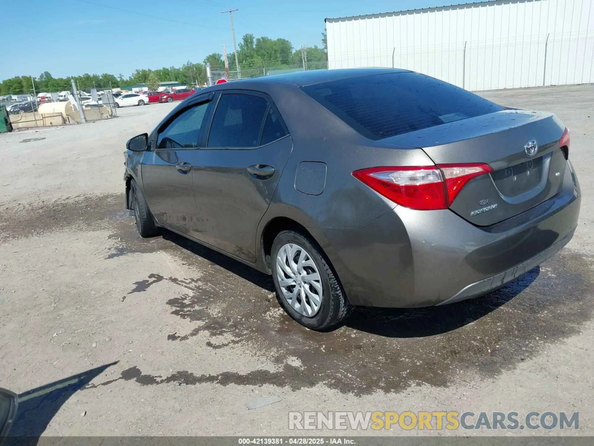 3 Photograph of a damaged car 2T1BURHE2KC150721 TOYOTA COROLLA 2019