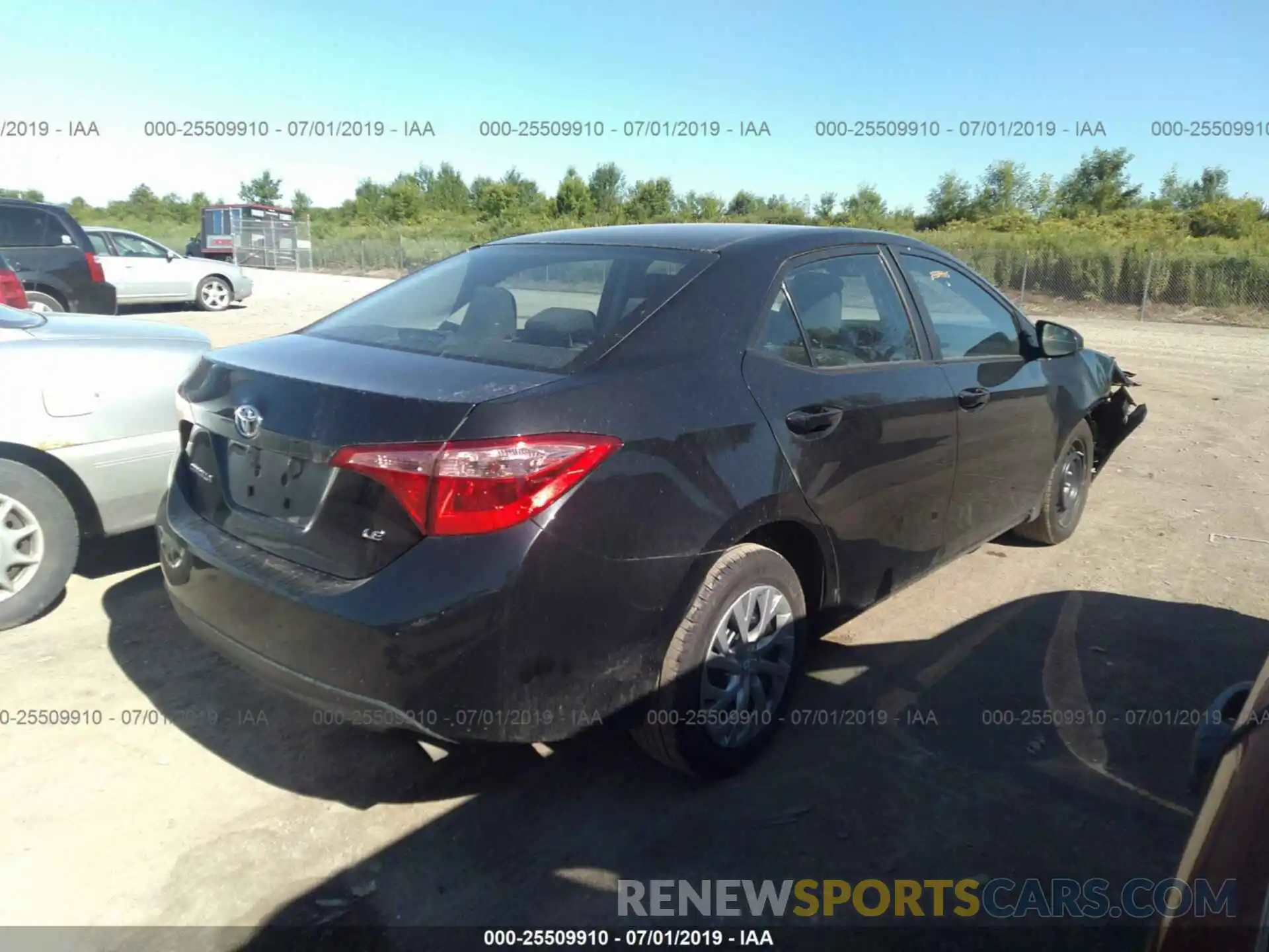 4 Photograph of a damaged car 2T1BURHE2KC152100 TOYOTA COROLLA 2019