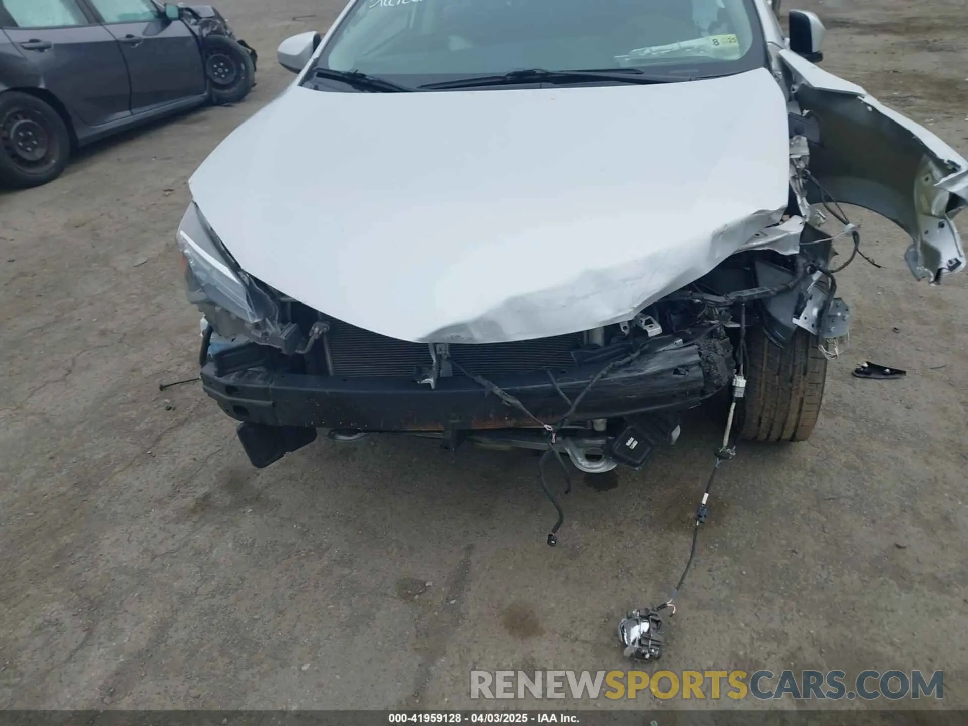 6 Photograph of a damaged car 2T1BURHE2KC153893 TOYOTA COROLLA 2019
