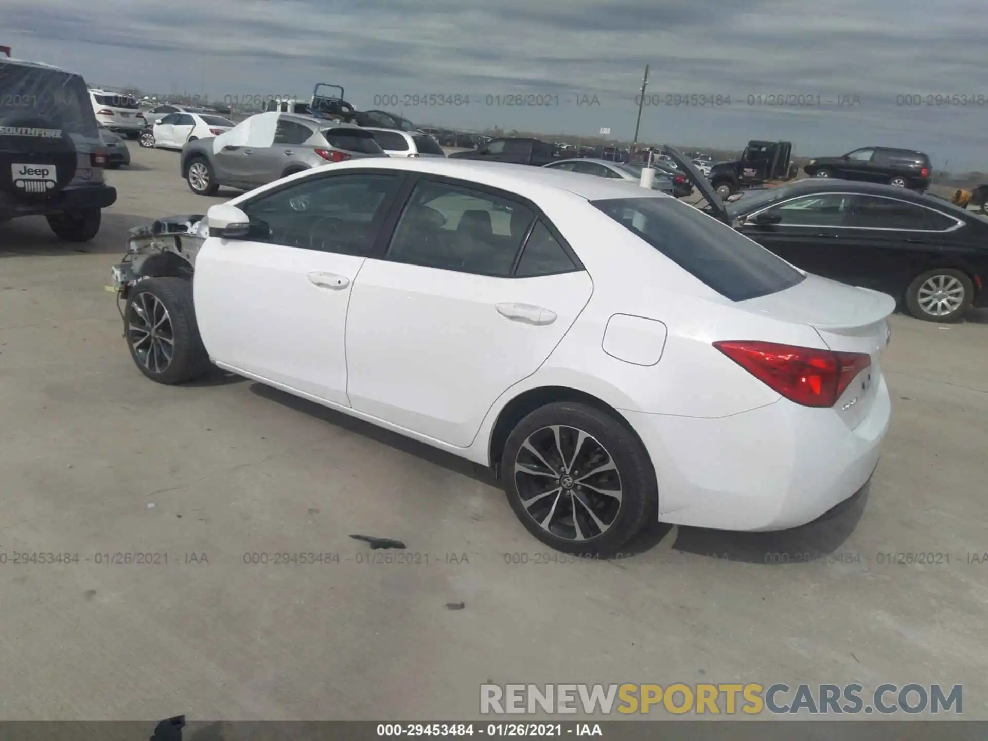 3 Photograph of a damaged car 2T1BURHE2KC154638 TOYOTA COROLLA 2019