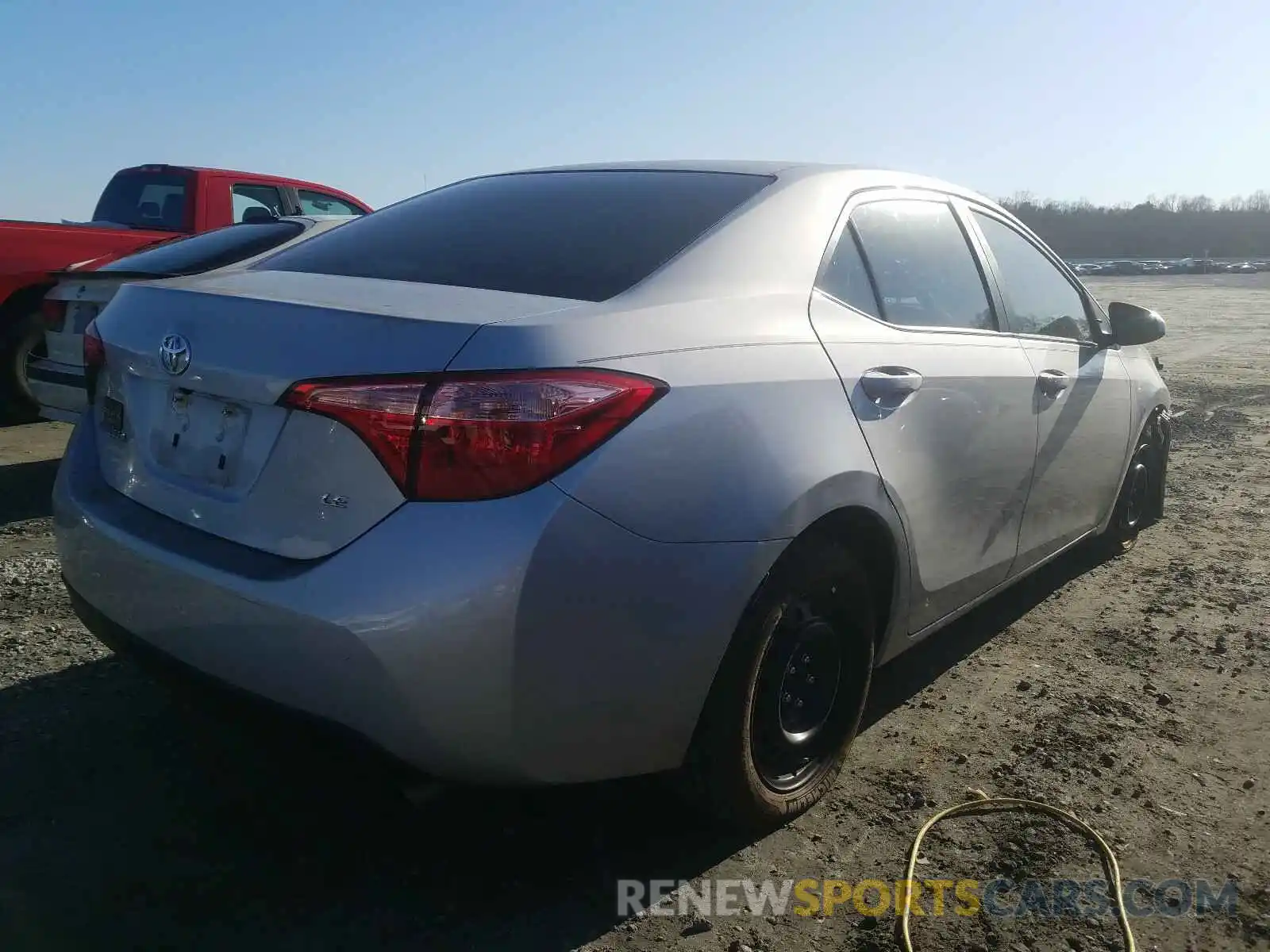 4 Photograph of a damaged car 2T1BURHE2KC158432 TOYOTA COROLLA 2019