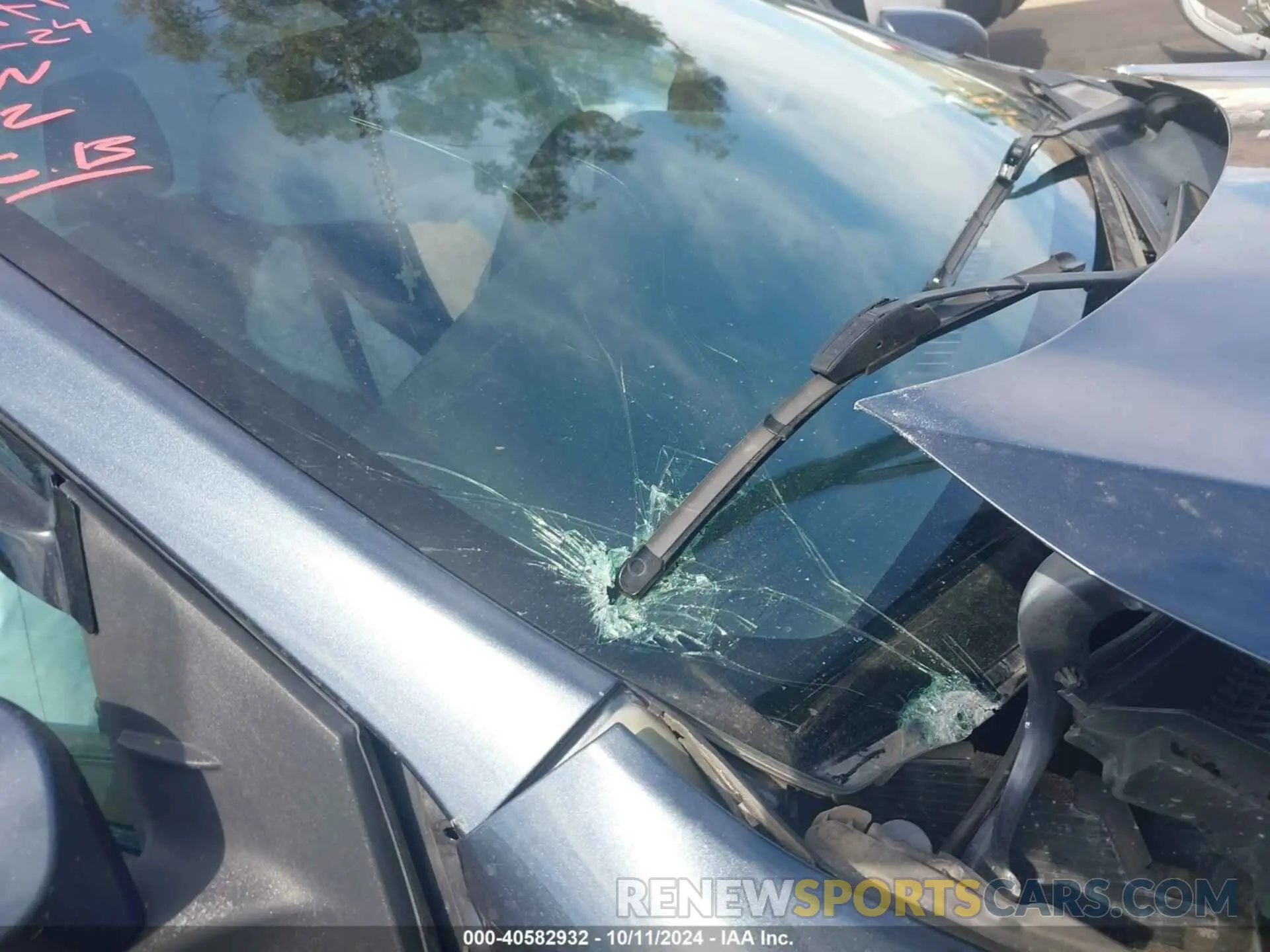 17 Photograph of a damaged car 2T1BURHE2KC165610 TOYOTA COROLLA 2019